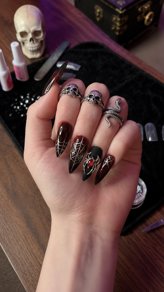 goth press on nails